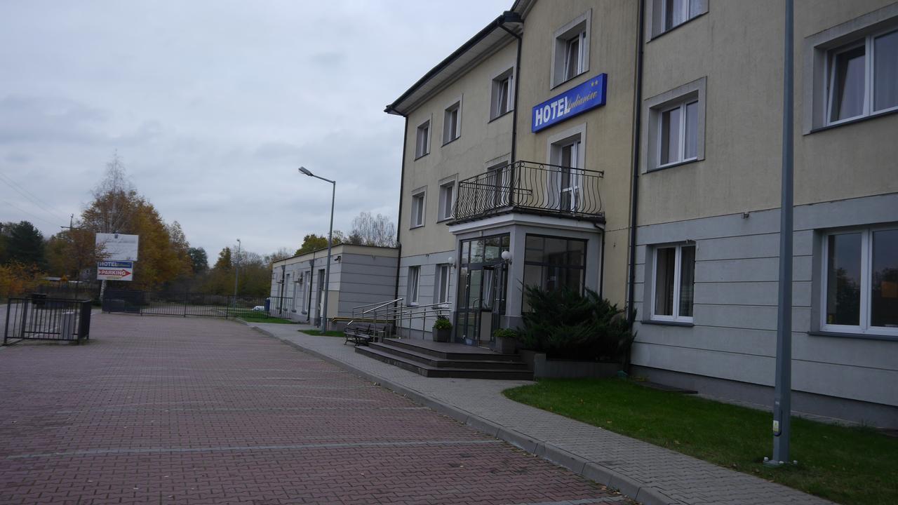 Hotel Julianow Warsaw Ngoại thất bức ảnh